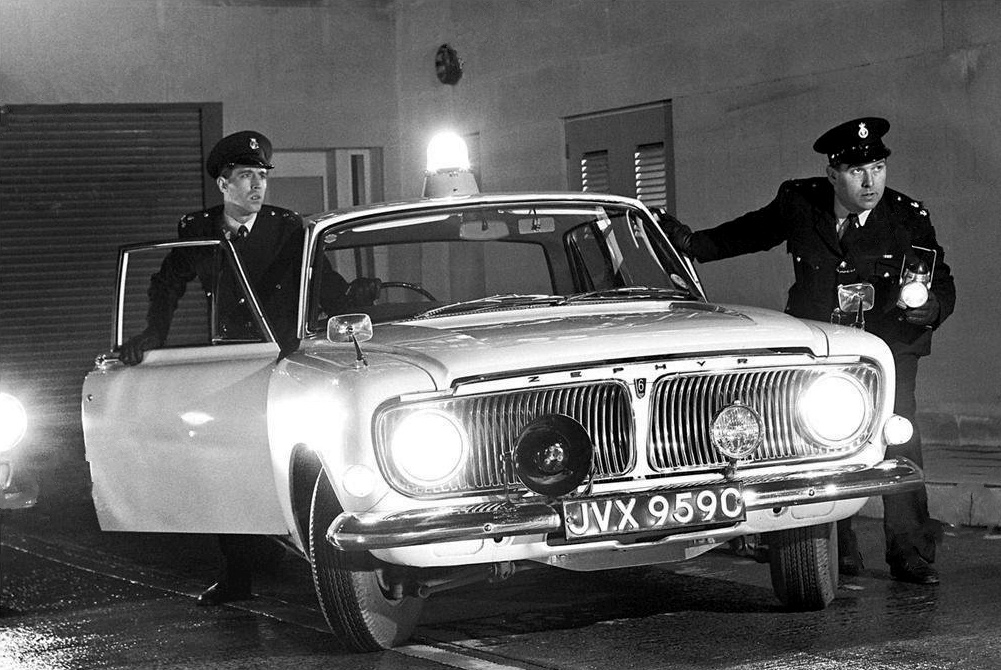 1962 Ford Zephyr 6 Saloon in Police Livery 2